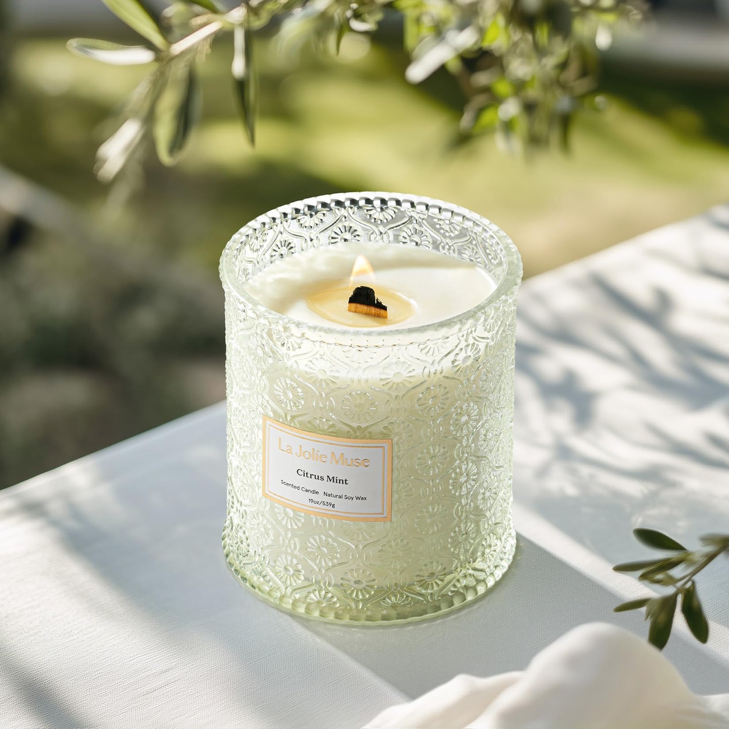 LA JOLIE MUSE Glass Jar Candle