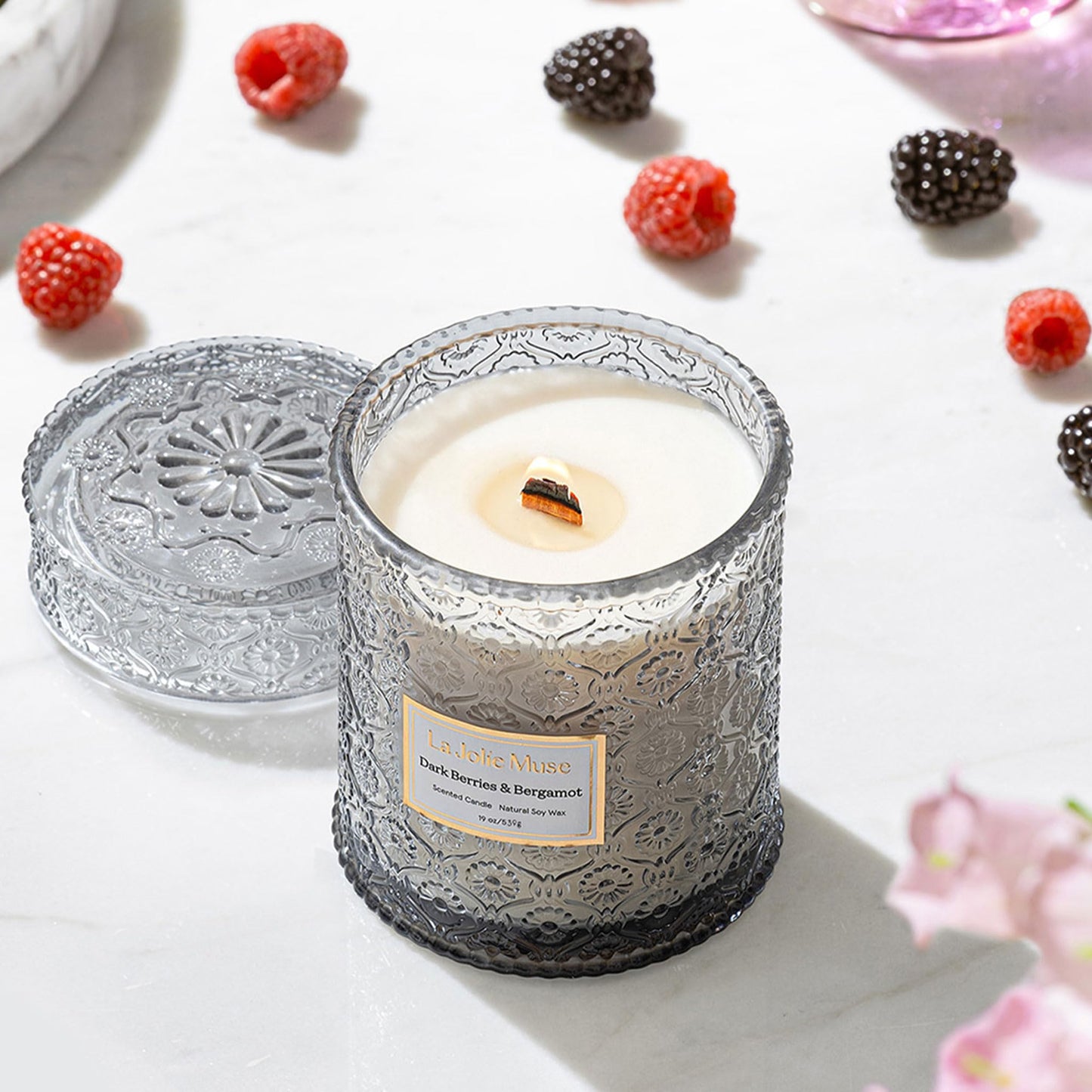 LA JOLIE MUSE Glass Jar Candle