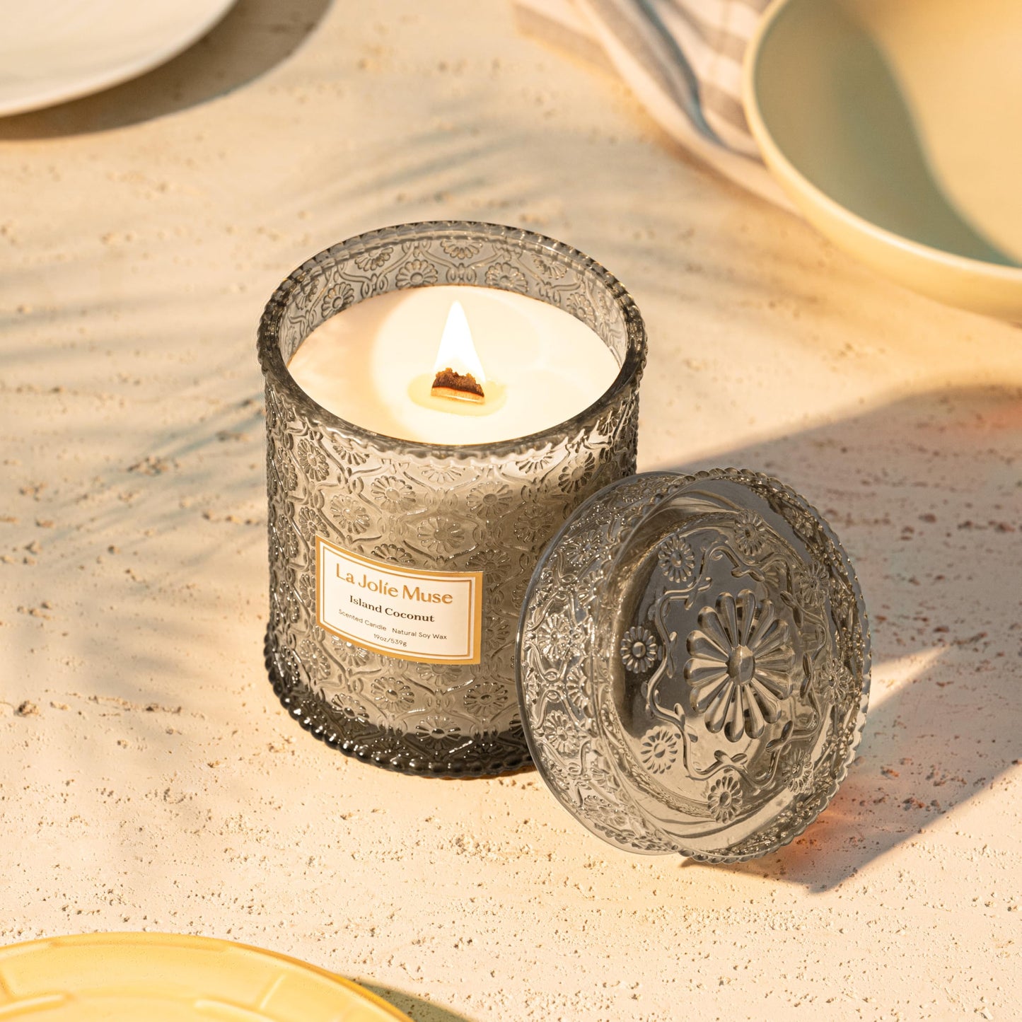 LA JOLIE MUSE Glass Jar Candle
