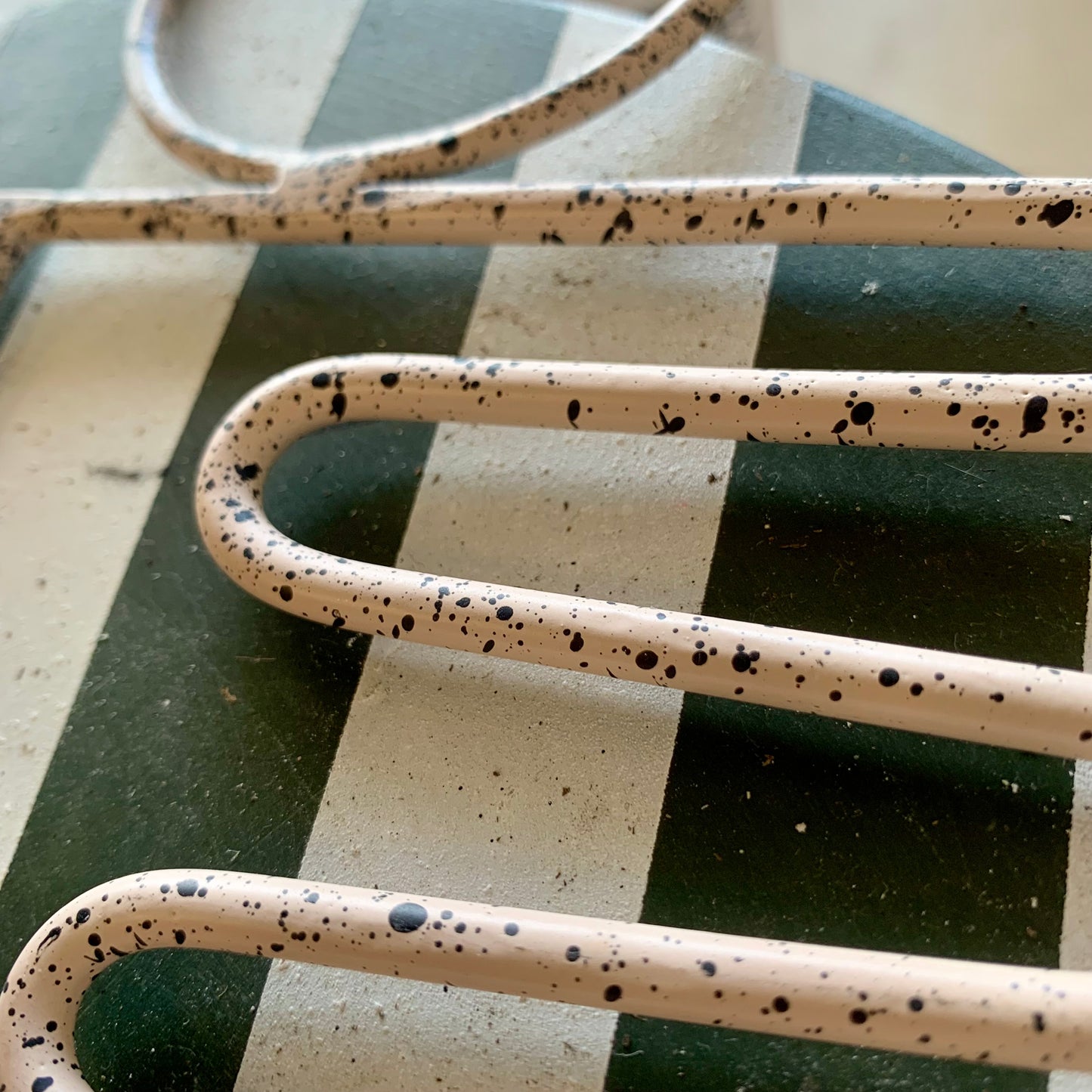 Speckled Plant Stake