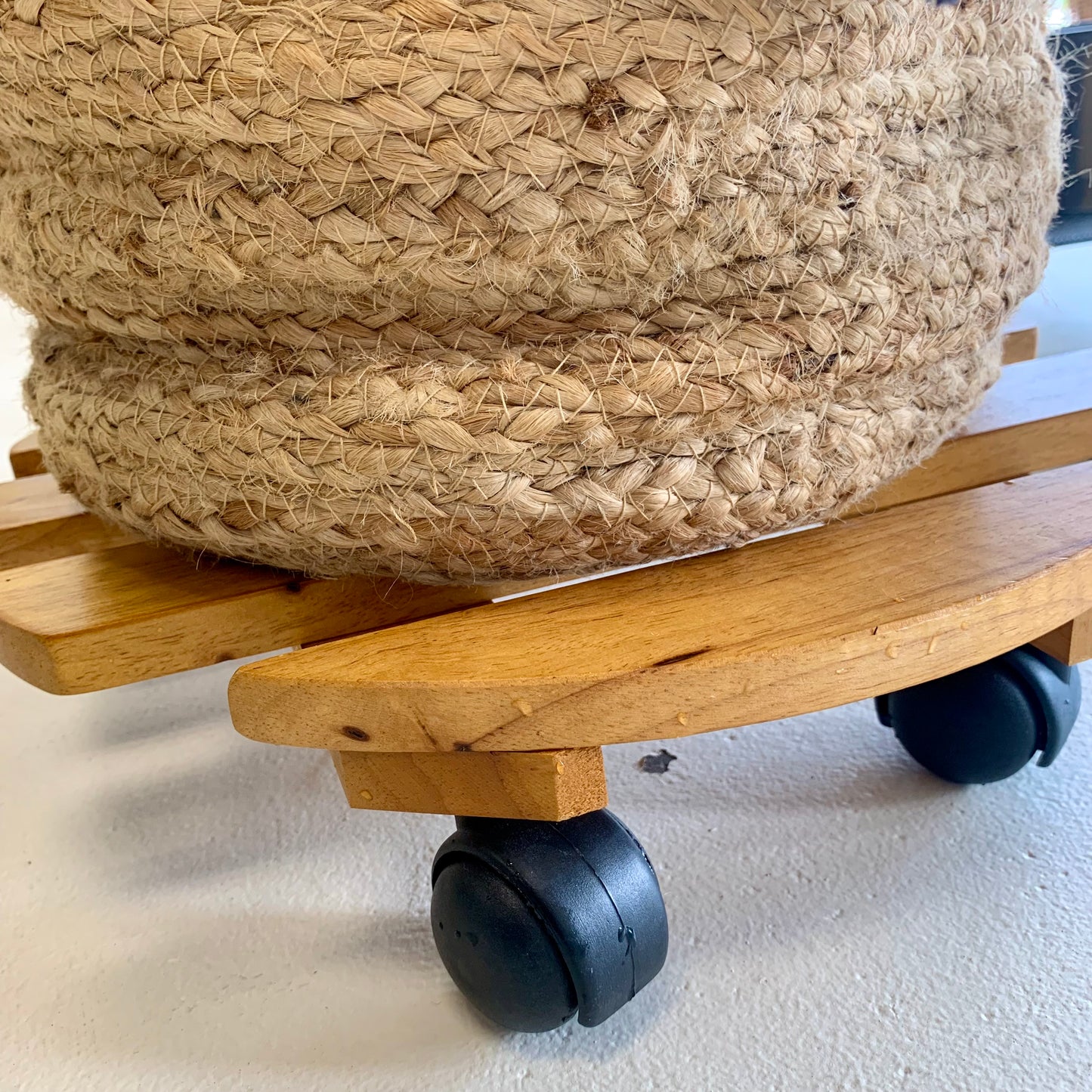 Round Plant Caddy
