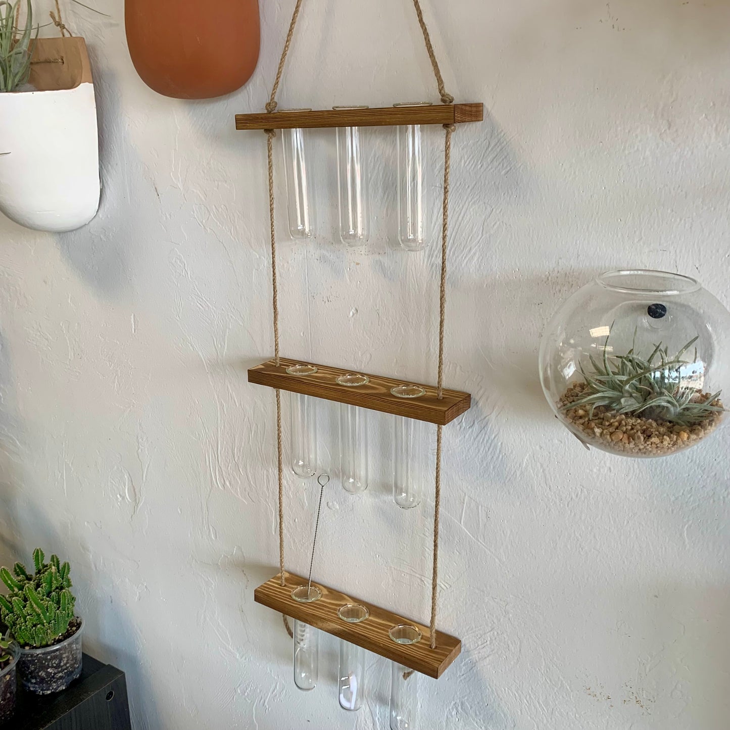 Hanging Wall Propagation
