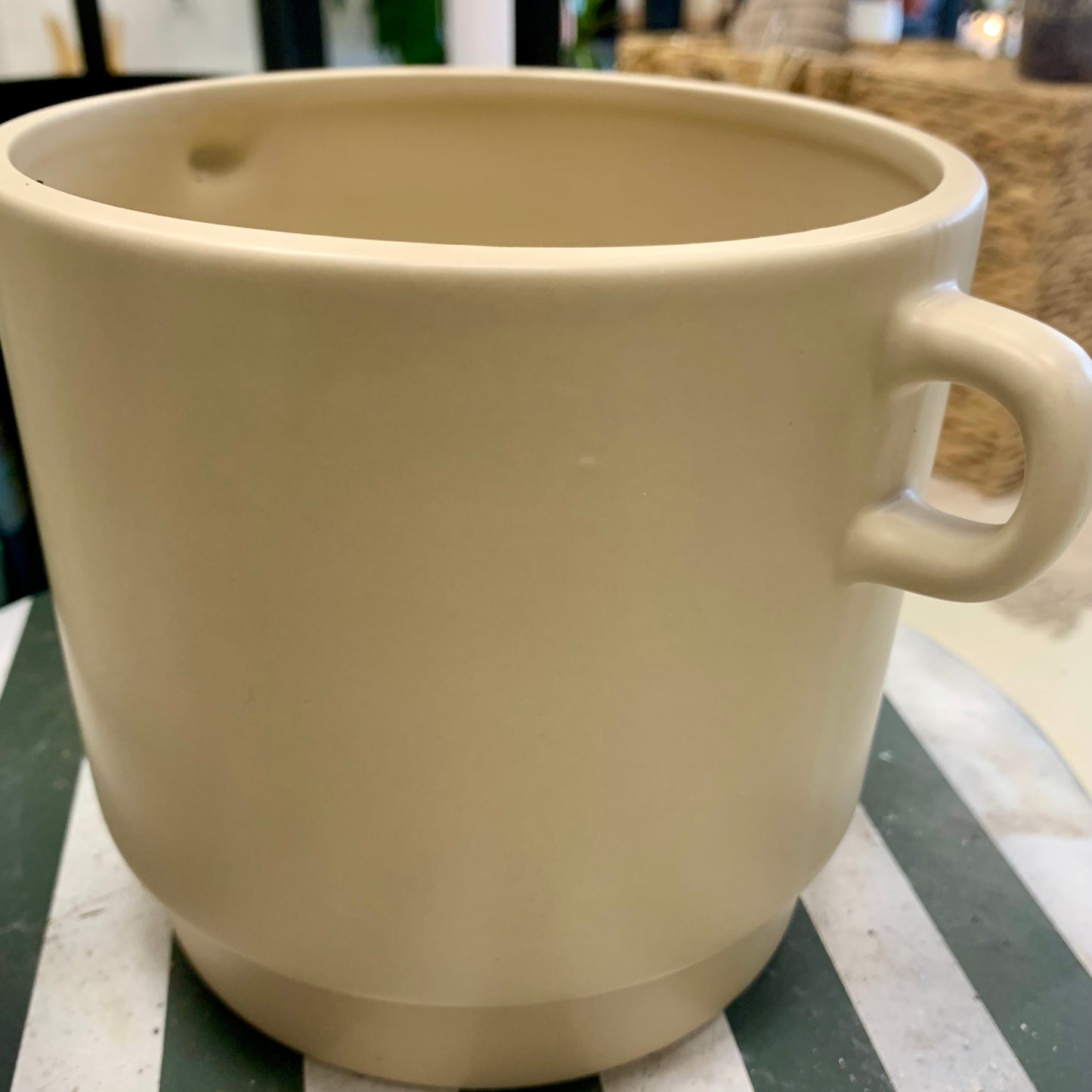 Simple Cream Colored Planter