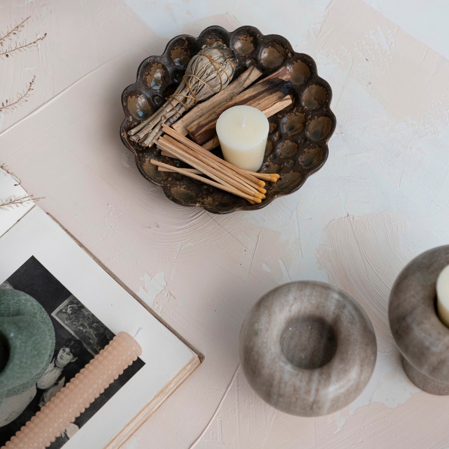 Marble Tealight / Airplant Holder Tall
