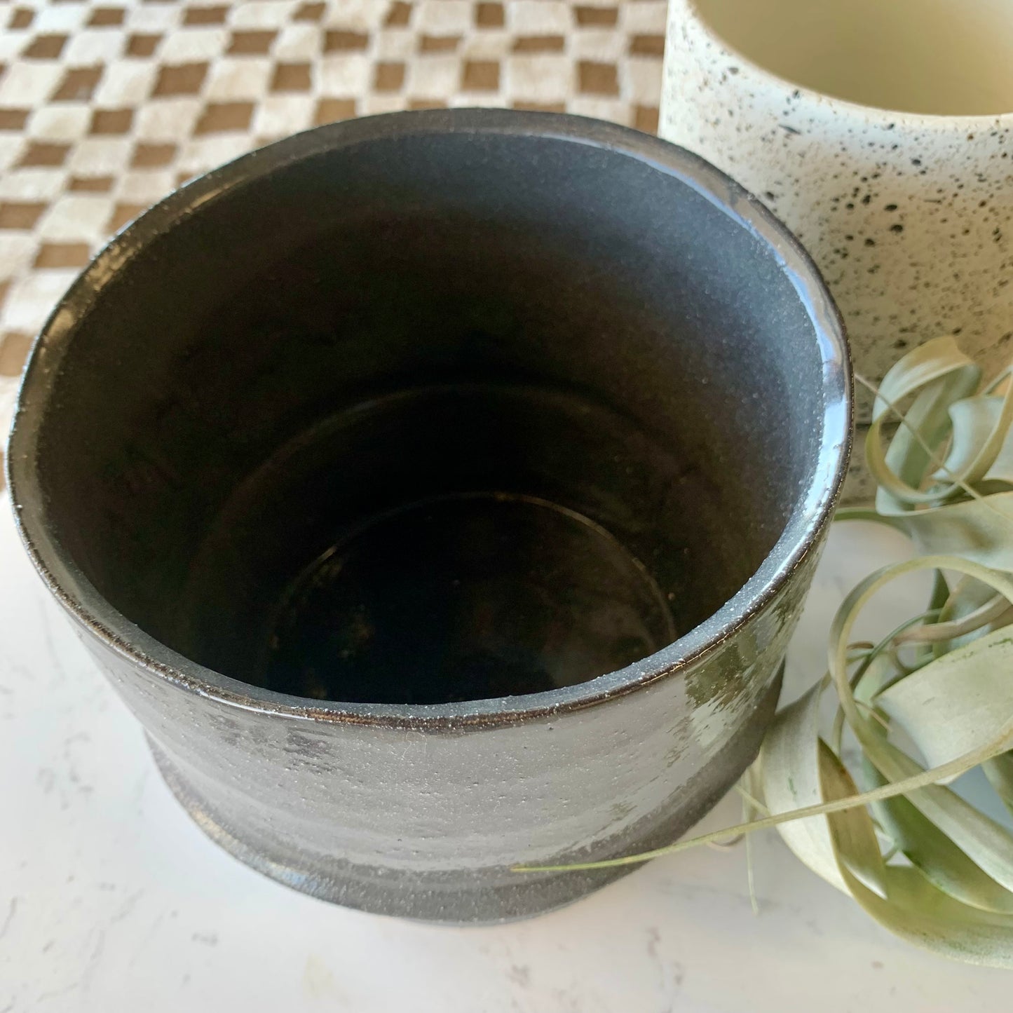 Modern Dark Gray Pot