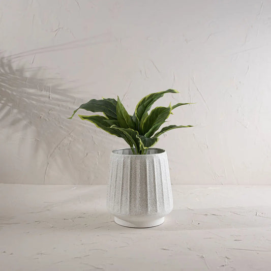 Sandy Fluted Pot